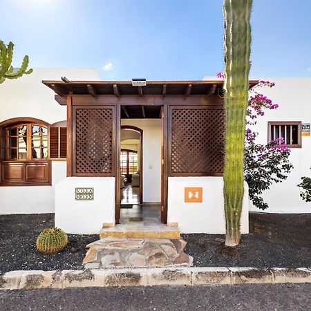 Villa Helen Playa Blanca  Luaran gambar
