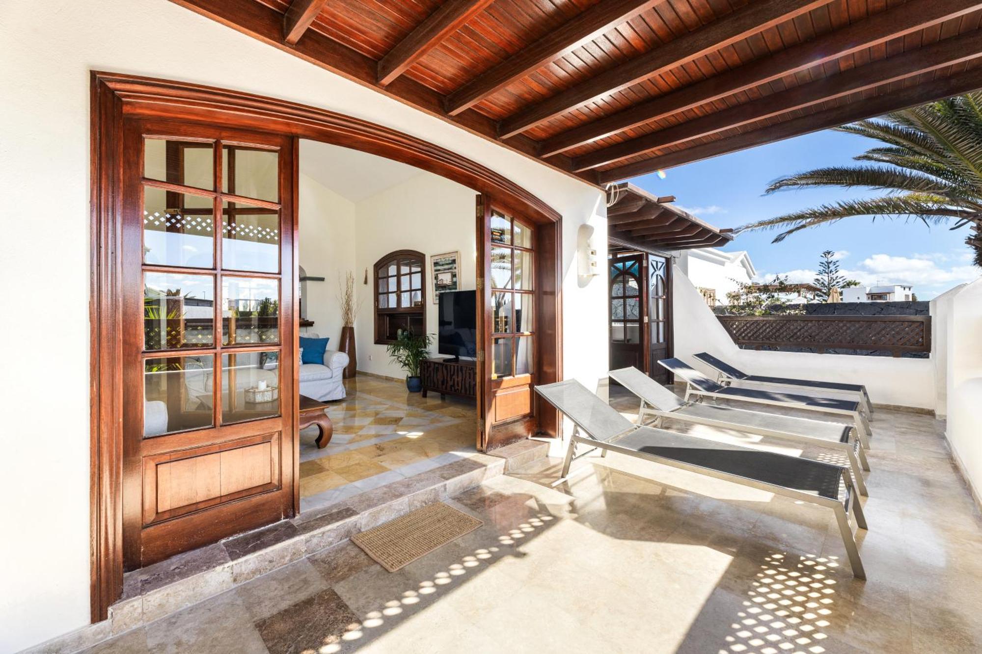Villa Helen Playa Blanca  Luaran gambar
